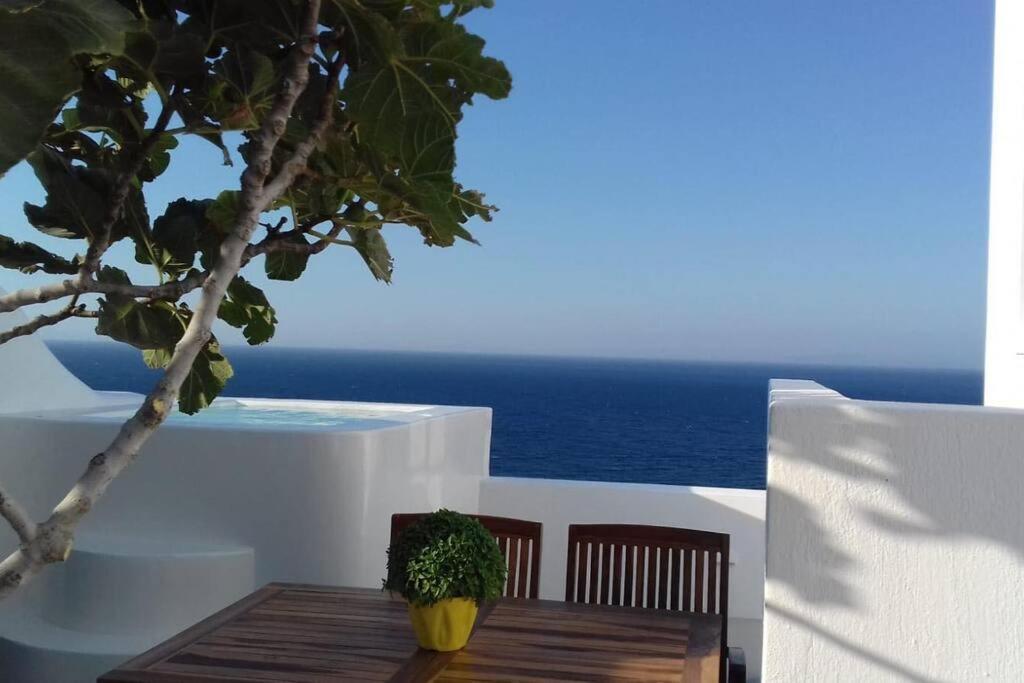 Santorini Sea View Apartments Vourvoúlos Extérieur photo